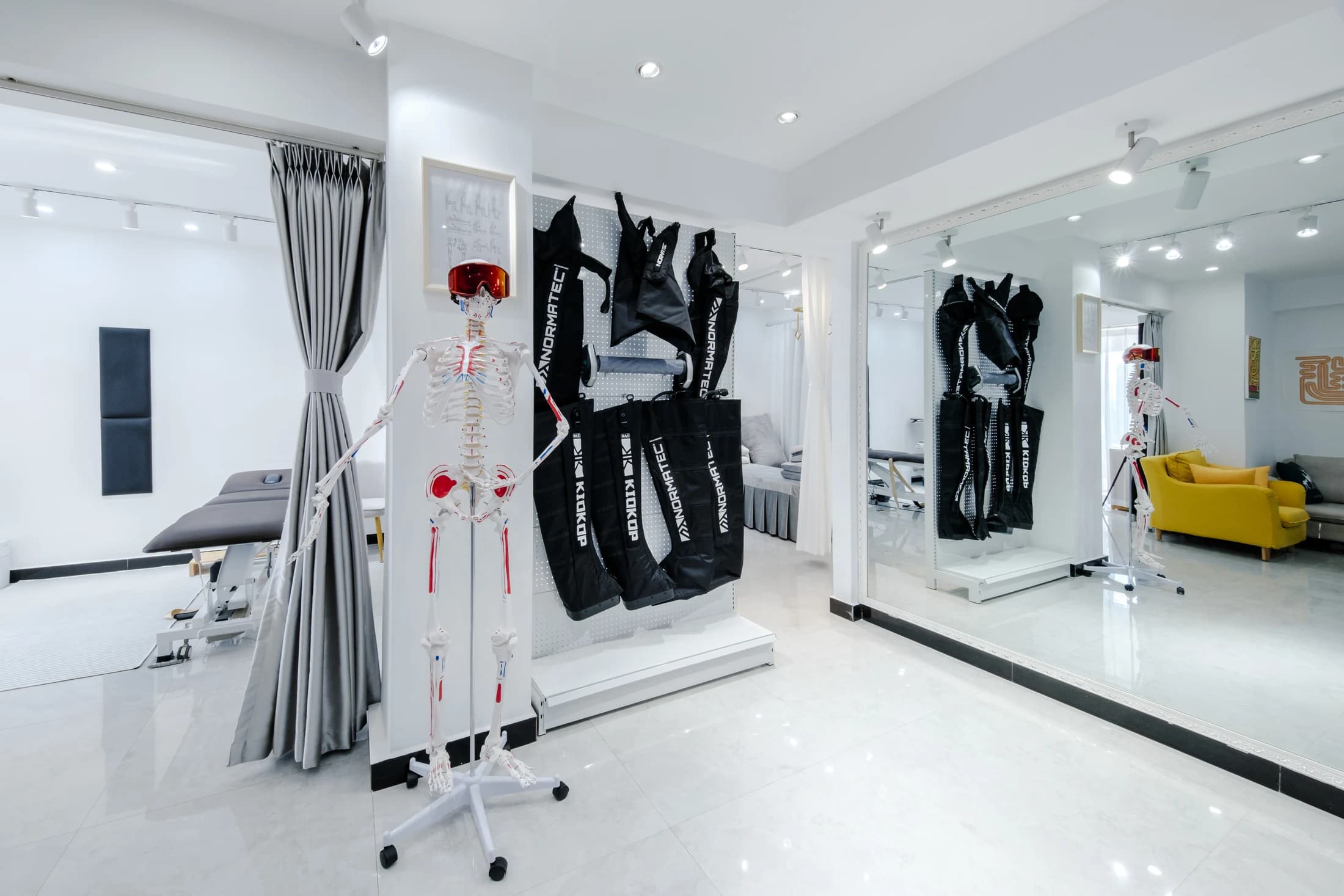 工作室环境实拍 8